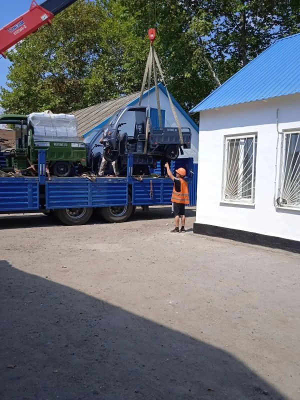 Работники МКУ «Горжилстрой» продолжают благоустройство населённых пунктов Генического округа