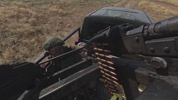 Утром на полигоне, ночью в дозоре