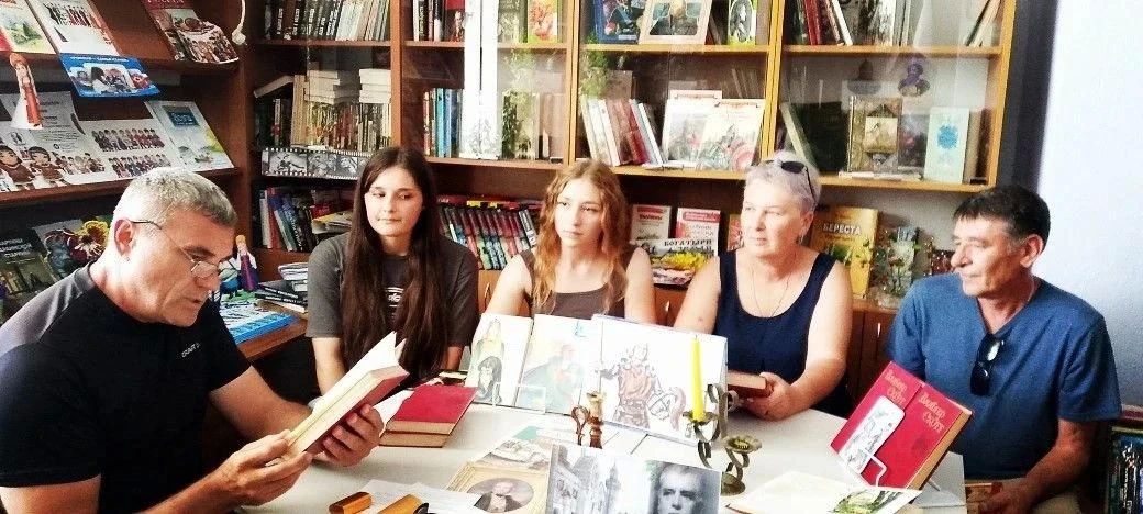 225 лет Вальтеру Скотту: книжные выставки в Геническом округе 225 лет Вальтеру Скотту: книжные выставки в Геническом округе
