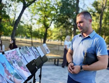 В Геническе прошла благотворительная акция "Большая помощь маленькому другу", приуроченная ко Всемирному дню бездомных животных