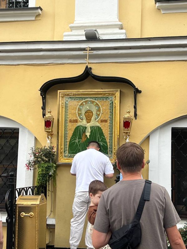 Павел Филипчук: Храм Матроны Московской - Покровский ставропигиальный женский монастырь в Москве Павел Филипчук: Храм Матроны Московской - Покровский ставропигиальный женский монастырь в Москве