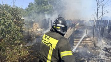Силами МЧС России локализован пожар в Новотроицком муниципальном округе