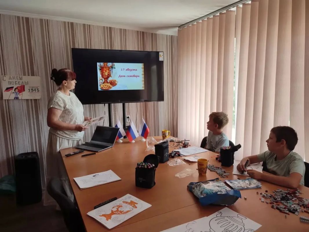 В сельском Доме культуры села Долинское состоялось душевное мероприятие, посвящённое Дню самовара В сельском Доме культуры села Долинское состоялось душевное мероприятие, посвящённое Дню самовара