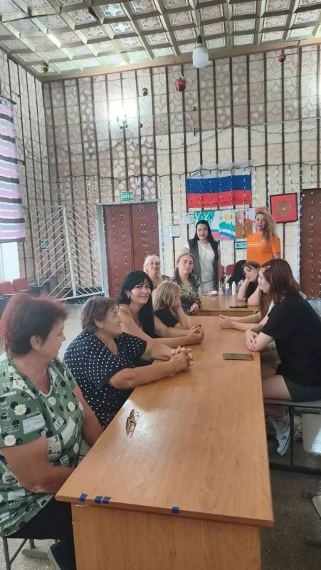 Встреча, где можно остановиться, вдохнуть и уделить время себе Встреча, где можно остановиться, вдохнуть и уделить время себе