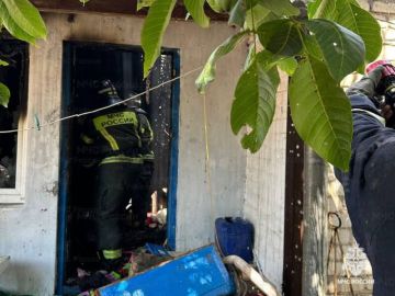 Спасатели МЧС ликвидировали пожар в Геническом муниципальном округе