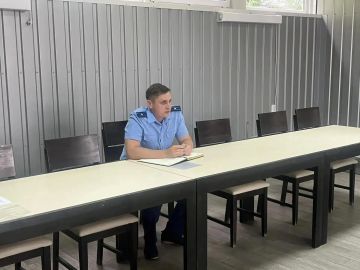 Прокурор Каховского района провел выездной прием работников сельскохозяйственного предприятия