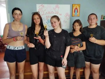 В Благодатненском сельском клубе прошла зажигательная программа «Угадай мелодию»!