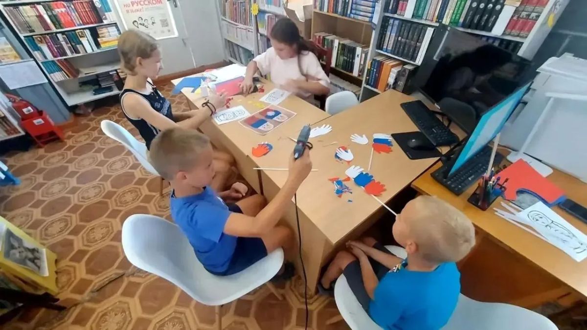 В Плавском прошел патриотический мастер-класс В Плавском прошел патриотический мастер-класс