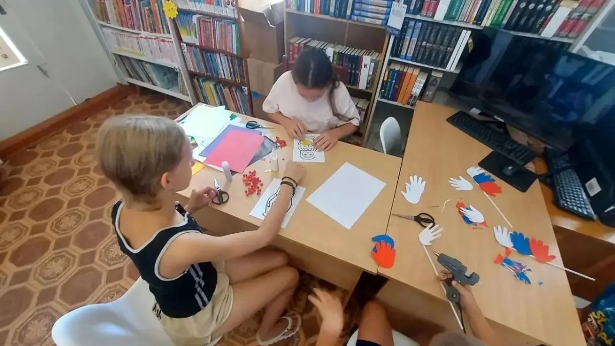 В Плавском прошел патриотический мастер-класс В Плавском прошел патриотический мастер-класс