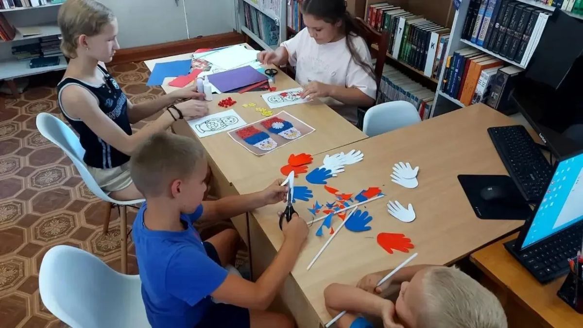 В Плавском прошел патриотический мастер-класс В Плавском прошел патриотический мастер-класс