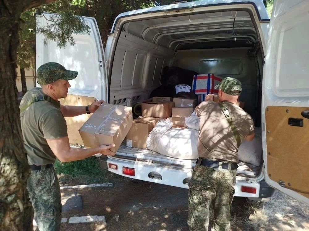 С передовой — с заботой о детях: бойцы Крымского полка привезли помощь воспитанникам интерната С передовой — с заботой о детях: бойцы Крымского полка привезли помощь воспитанникам интерната