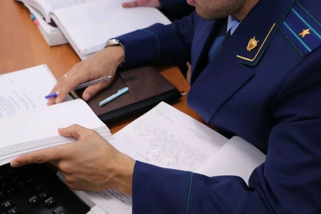 В Геническе прокуратура помогла пенсионеру оформить регистрацию по месту жительства