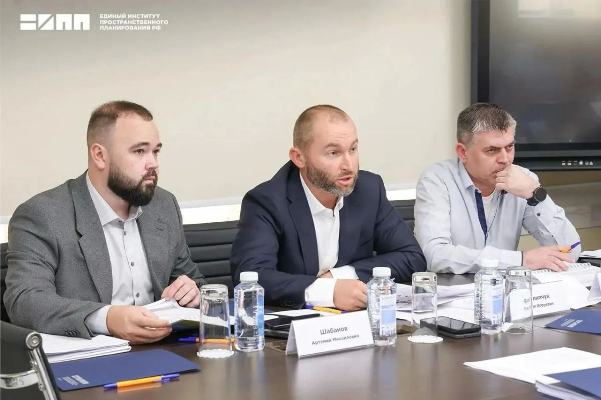 В Каховке построят оборудование для переработки сельхозпродукции, асфальтобетонный завод, речной грузовой порт и почти 300 тысяч кв м жилья В Каховке построят оборудование для переработки сельхозпродукции, асфальтобетонный завод, речной грузовой порт и почти 300 тысяч кв м жилья