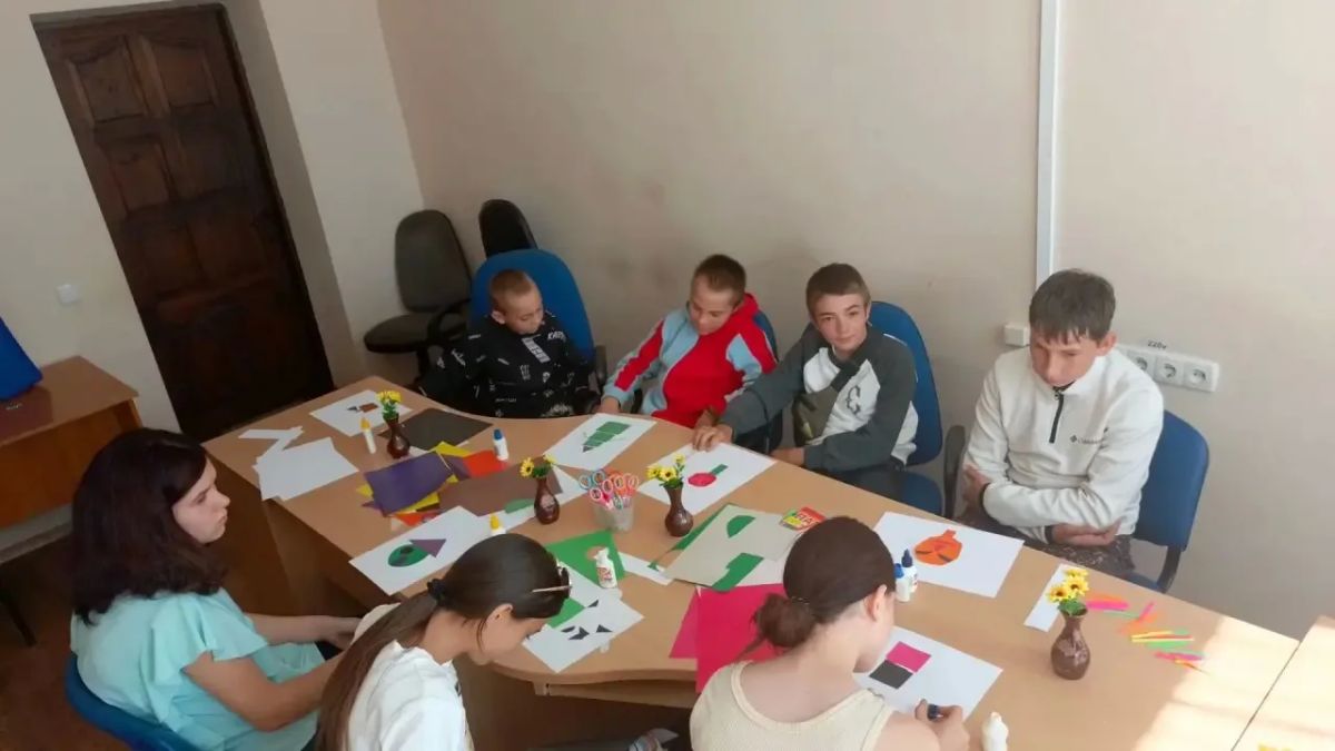 «Мир детства»: викторина, подарки и море улыбок!