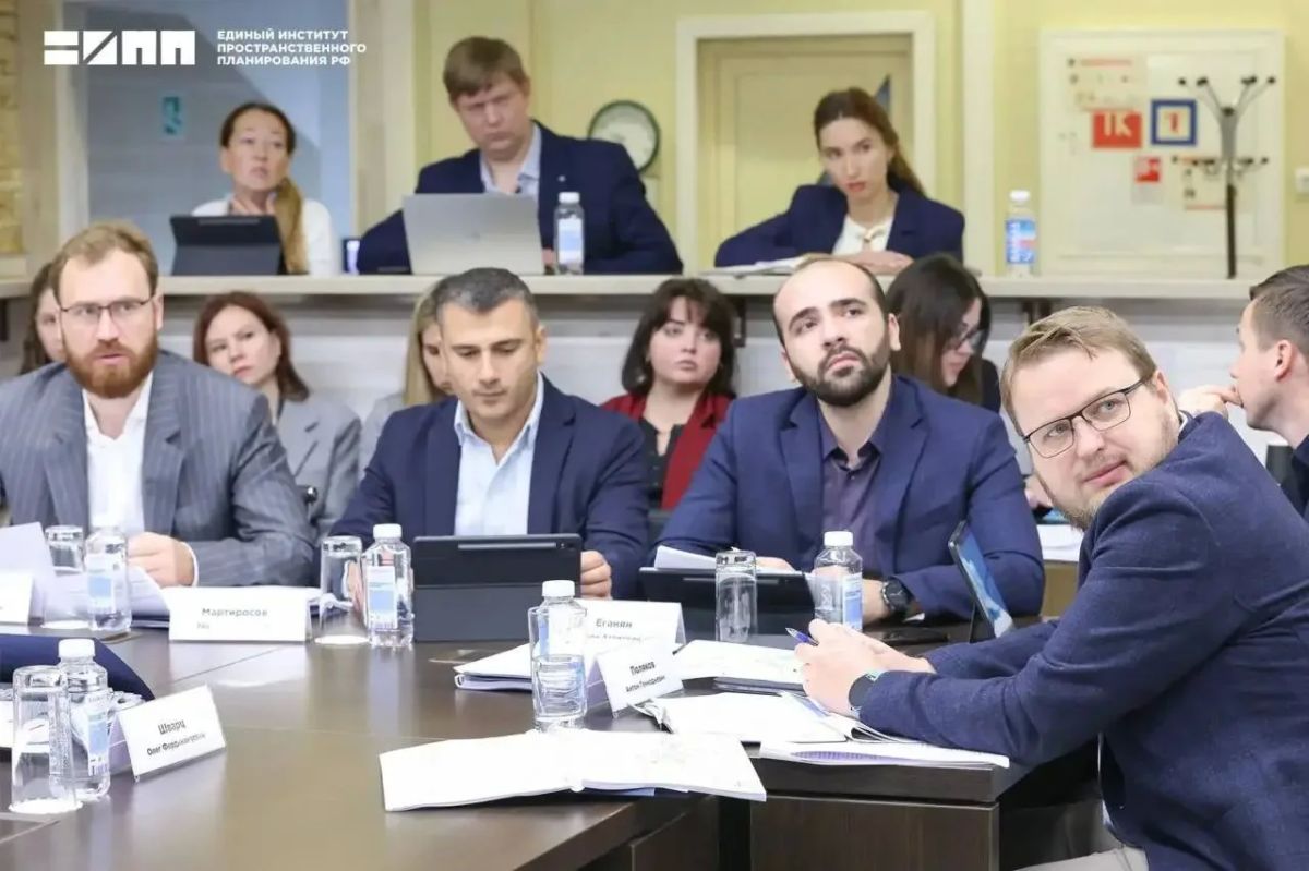 В Верхнем Рогачике построят хлебозавод, молочное производство и реконструируют комбикормовый завод В Верхнем Рогачике построят хлебозавод, молочное производство и реконструируют комбикормовый завод