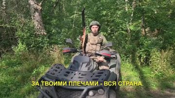 В преддверии Дня Государственного флага по всей России стартует всенародная акция #ПоднятьФлаг