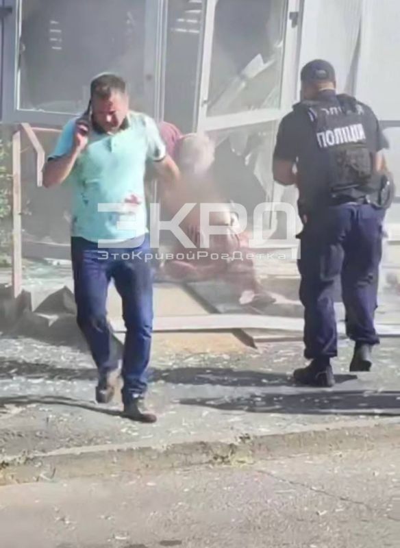 Выпустили из виду.... Число пострадавших в Кривом Роге выросло до 52, двое погибли Выпустили из виду.... Число пострадавших в Кривом Роге выросло до 52, двое погибли