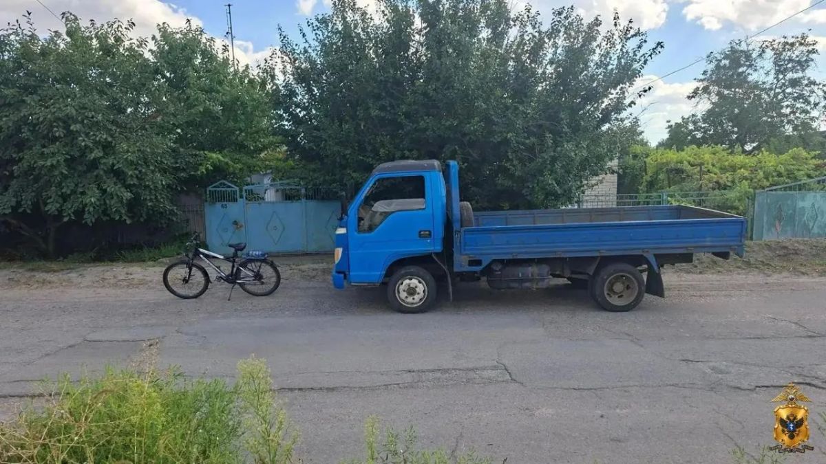 В Каховке водитель без прав сбил велосипедиста