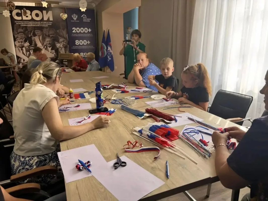 Горностаевский муниципальный округ принял участие в мероприятии ко Дню Государственного флага России Горностаевский муниципальный округ принял участие в мероприятии ко Дню Государственного флага России