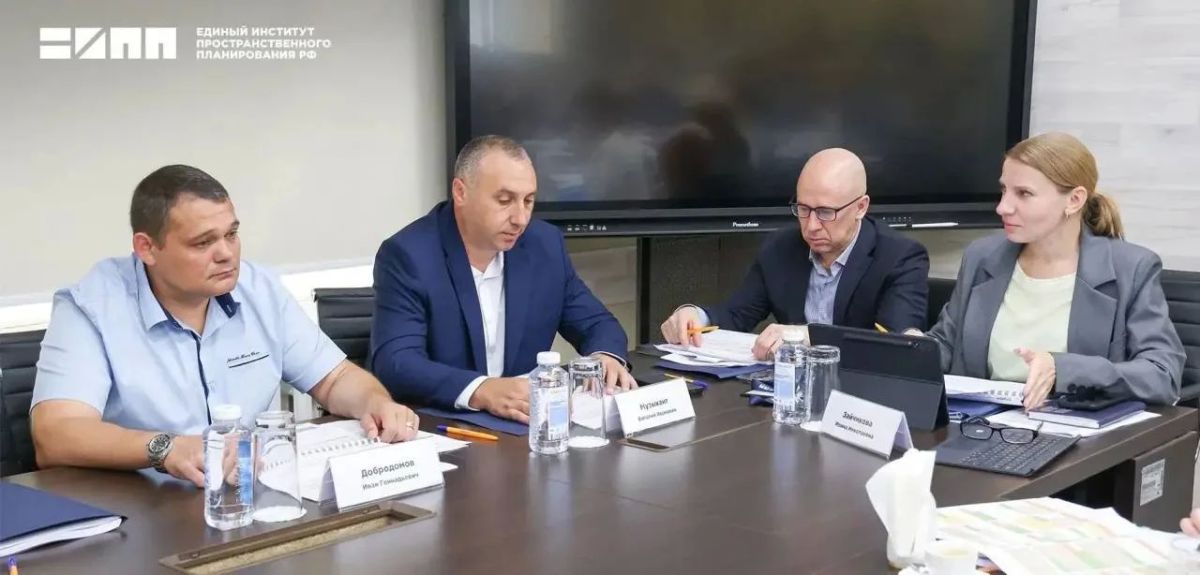 Верхний Рогачик планируют заметно преобразить: новый агрологистический центр, ФОК и обновление дорог Верхний Рогачик планируют заметно преобразить: новый агрологистический центр, ФОК и обновление дорог