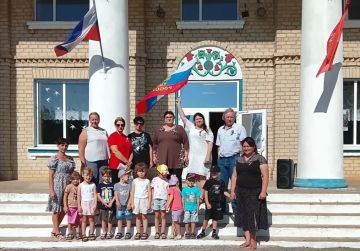 В Строгановском сельском Доме культуры состоялось торжественное мероприятие, посвященное Дню государственного флага России