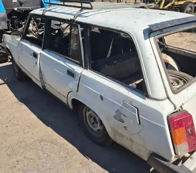 Боевики ВСУ ударили по «Жигулям» в Горностаевском округе Боевики ВСУ ударили по «Жигулям» в Горностаевском округе