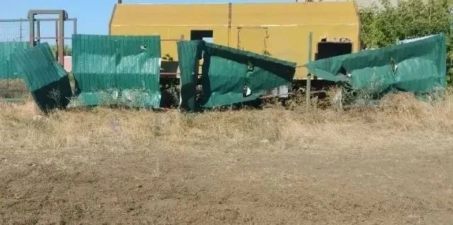 Боевики ВСУ ударили по «Жигулям» в Горностаевском округе Боевики ВСУ ударили по «Жигулям» в Горностаевском округе