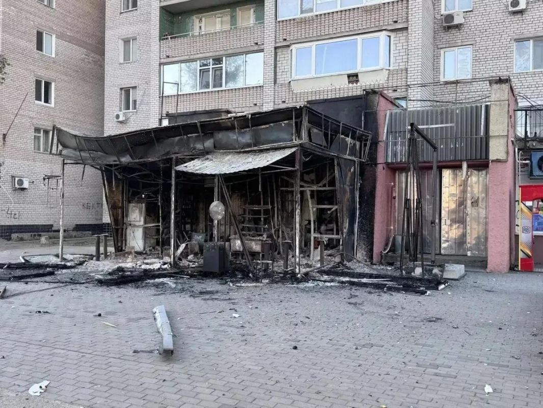 ВСУ беспилотниками сожгли кофейню в Энергодаре – ранены два человека