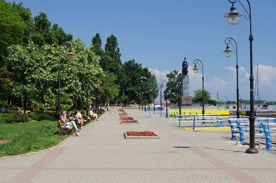 Доброе утро, Херсонщина!. Обесцвечен солнцем пёстрый луг Доброе утро, Херсонщина!. Обесцвечен солнцем пёстрый луг