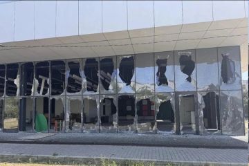 В Новой Каховке обстрелом повреждено здание МФЦ