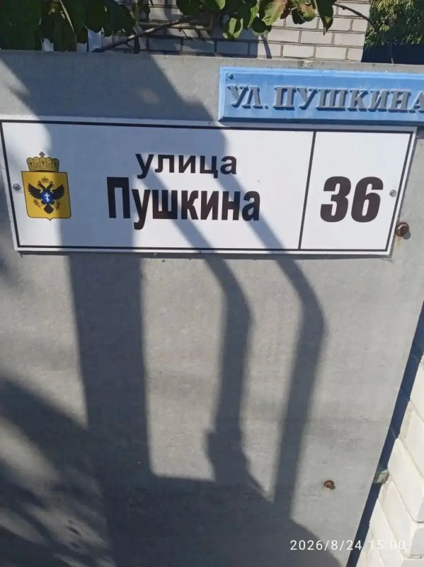 Каховка | 24 августа. В течение дня в Каховке выполнялись работы, связанные с обеспечением жителей водой и подготовкой системы водоснабжения Каховка | 24 августа. В течение дня в Каховке выполнялись работы, связанные с обеспечением жителей водой и подготовкой системы водоснабжения