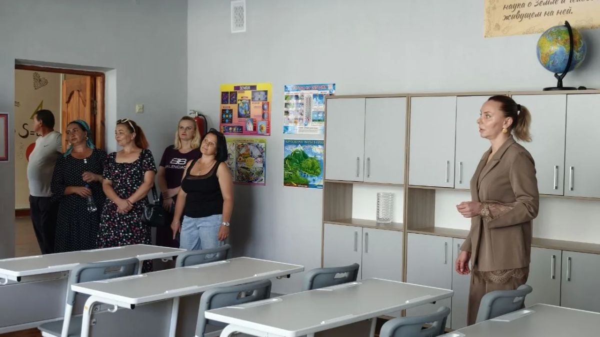Ольга Осипенко: Продолжаем череду родительских приёмок в рамках акции «Единой России» Ольга Осипенко: Продолжаем череду родительских приёмок в рамках акции «Единой России»