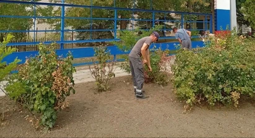 МБУ «Ремонтник» продолжает работу по благоустройству округа МБУ «Ремонтник» продолжает работу по благоустройству округа