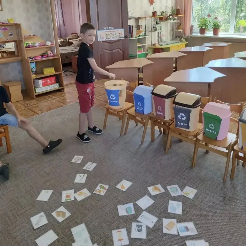 В «Солнышке» прошло занятие «Маленькие хранители планеты: сортируем с заботой» В «Солнышке» прошло занятие «Маленькие хранители планеты: сортируем с заботой»