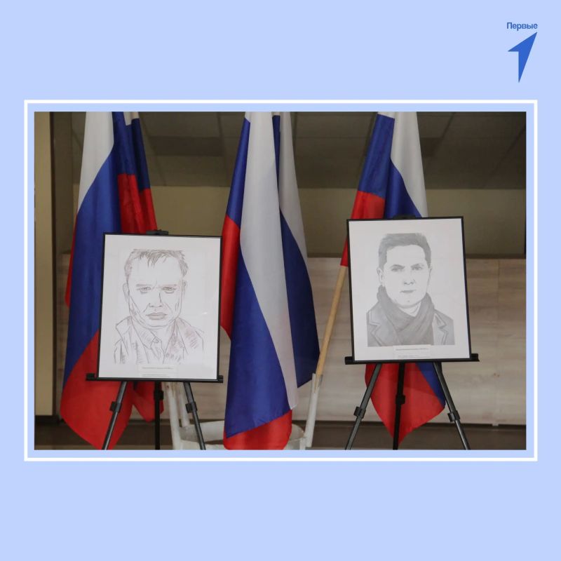 Первые Чаплинки встретились с министром культуры и ознакомились с выставкой «Герои освобожденной Херсонщины» Первые Чаплинки встретились с министром культуры и ознакомились с выставкой «Герои освобожденной Херсонщины»