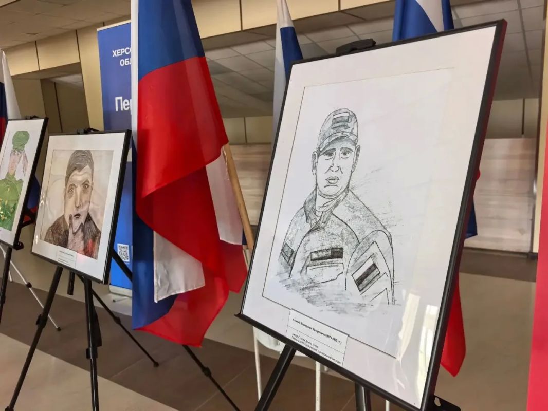 Передвижная выставка «Герои освобождённой Херсонщины» стартовала в регионе Передвижная выставка «Герои освобождённой Херсонщины» стартовала в регионе