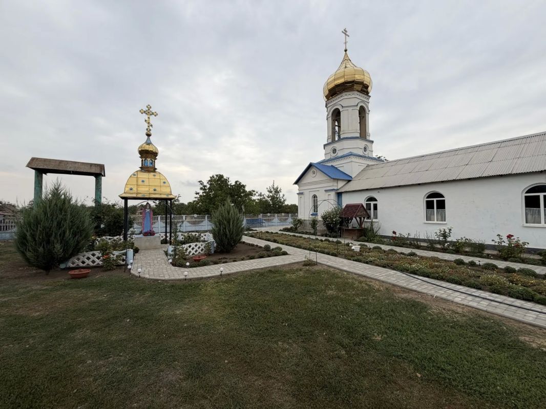 В честь праздника Успения Пресвятой Богородицы передали икону школе Пензенской области