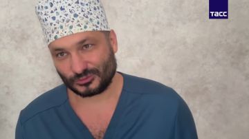 Медики 106-го отдельного медицинского батальона 42-й мотострелковой дивизии группировки "Днепр" стабилизировали состояние тяжелораненой жительницы Херсонской области, попавшей под обстрел ВСУ