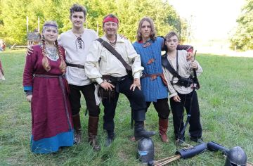 Погружение в мир Древней Руси: ученики Скадовской школы — участники исторической ролевой игры