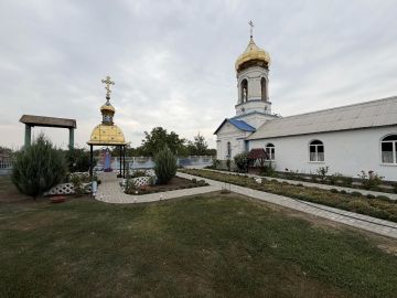В честь праздника Успения Пресвятой Богородицы передали икону школе Пензенской области