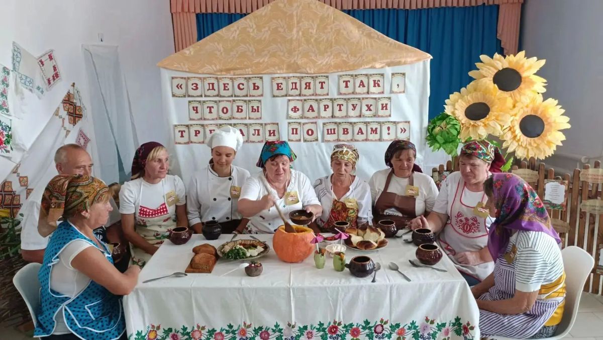 В Богдановке приготовили борщ на свежем воздухе В Богдановке приготовили борщ на свежем воздухе