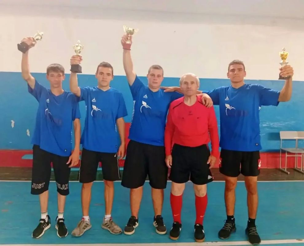 В Каховке прошел финал Летнего кубка ДЮСШ по мини-футболу