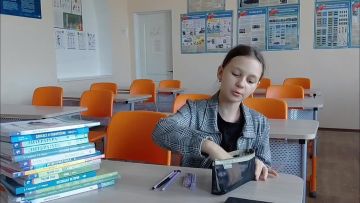 Первые Скадовской школы готовятся к учебному году вместе с акцией «За знаниями»