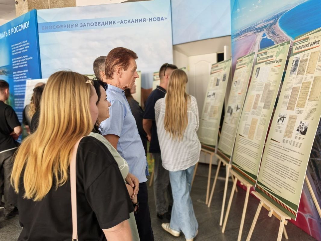 В Геническе открылась выставка архивных документов «Ленинградская область в годы Великой Отечественной войны» В Геническе открылась выставка архивных документов «Ленинградская область в годы Великой Отечественной войны»