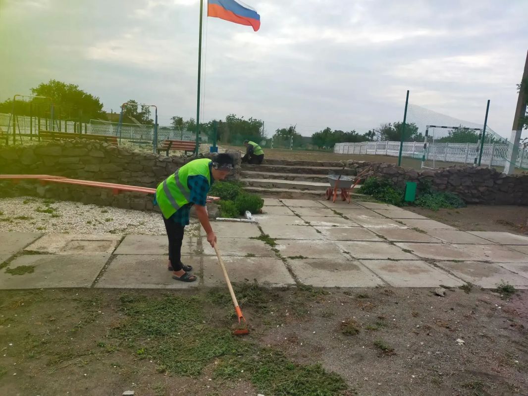 Красноперекопские коммунальщики подвели итоги работы за неделю Красноперекопские коммунальщики подвели итоги работы за неделю