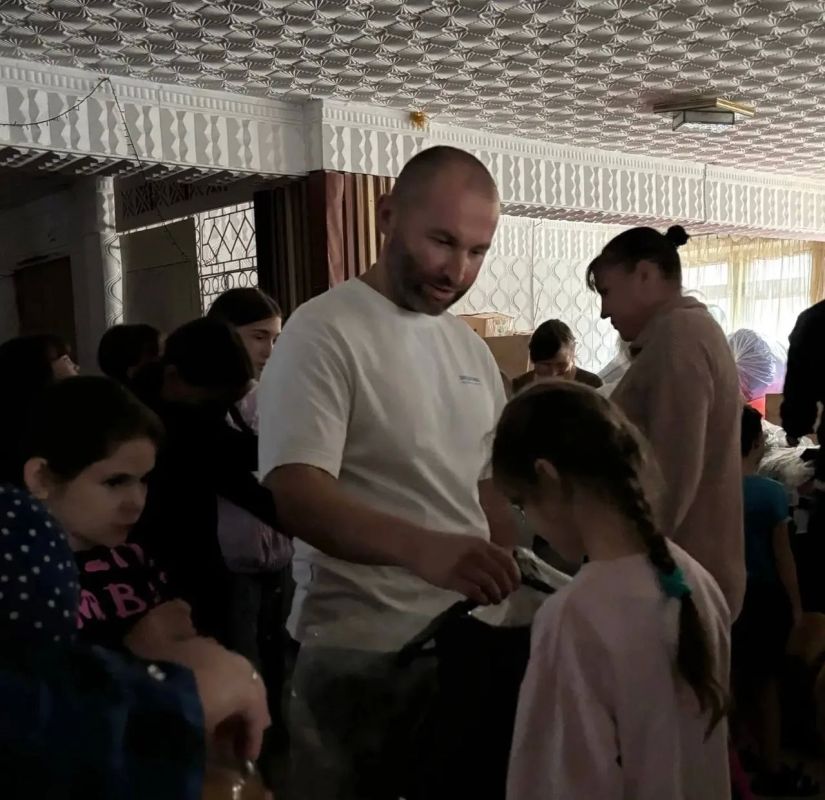 Павел Филипчук: Дорогие школьники, студенты, уважаемые педагоги и родители! Павел Филипчук: Дорогие школьники, студенты, уважаемые педагоги и родители!