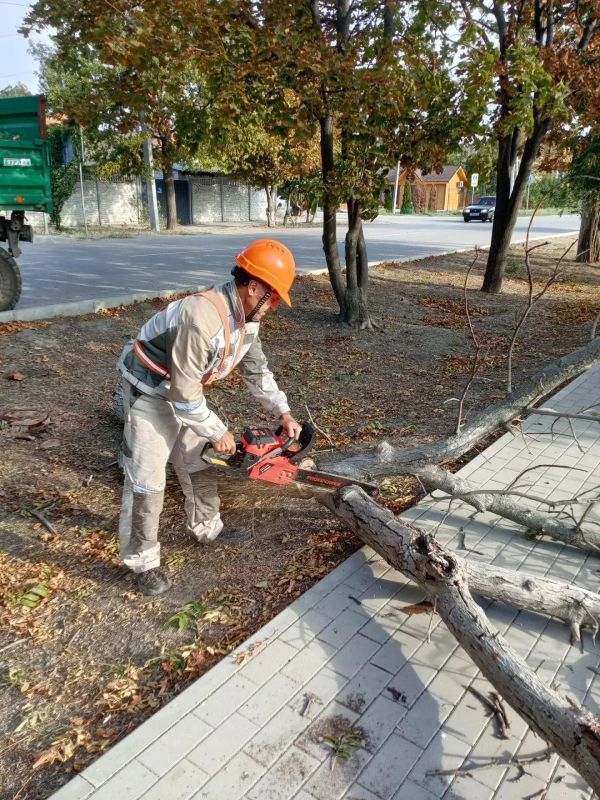 Забота о каждом уголке округа: плановые работы по благоустройству Забота о каждом уголке округа: плановые работы по благоустройству