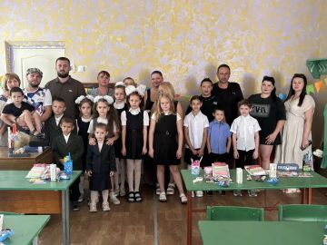 В Каховке поздравили первоклассников с Днём знаний