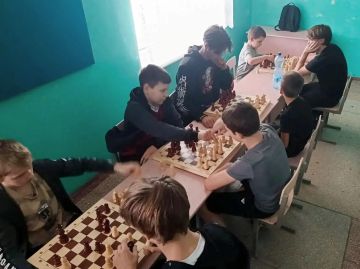 Шахматный праздник в Рубановке собрал участников от 5 до 60 лет