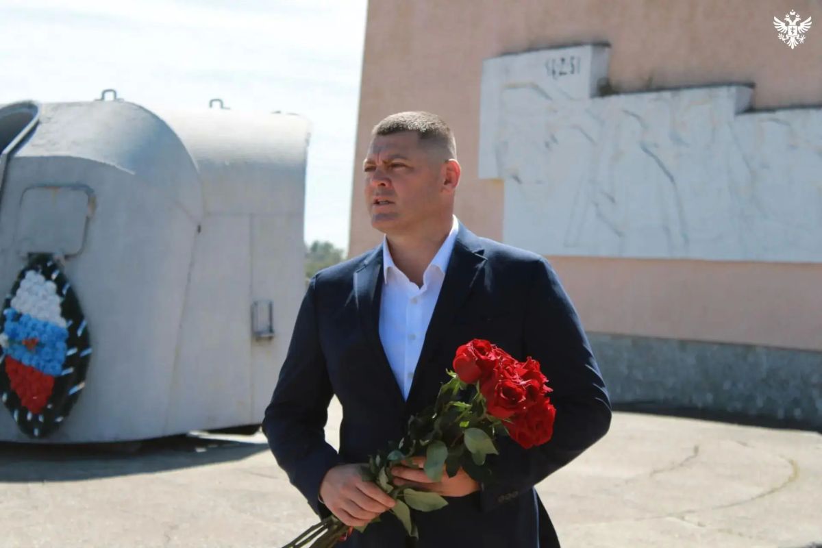 В Херсонской области приводят в порядок мемориалы ко Дню окончания Второй мировой войны В Херсонской области приводят в порядок мемориалы ко Дню окончания Второй мировой войны